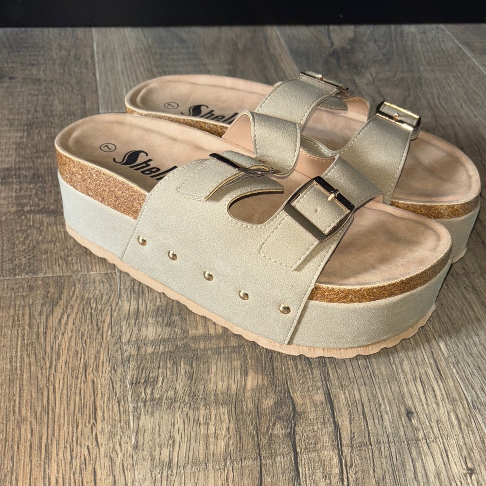 SHEIN Metallic Gold Platform Slides
